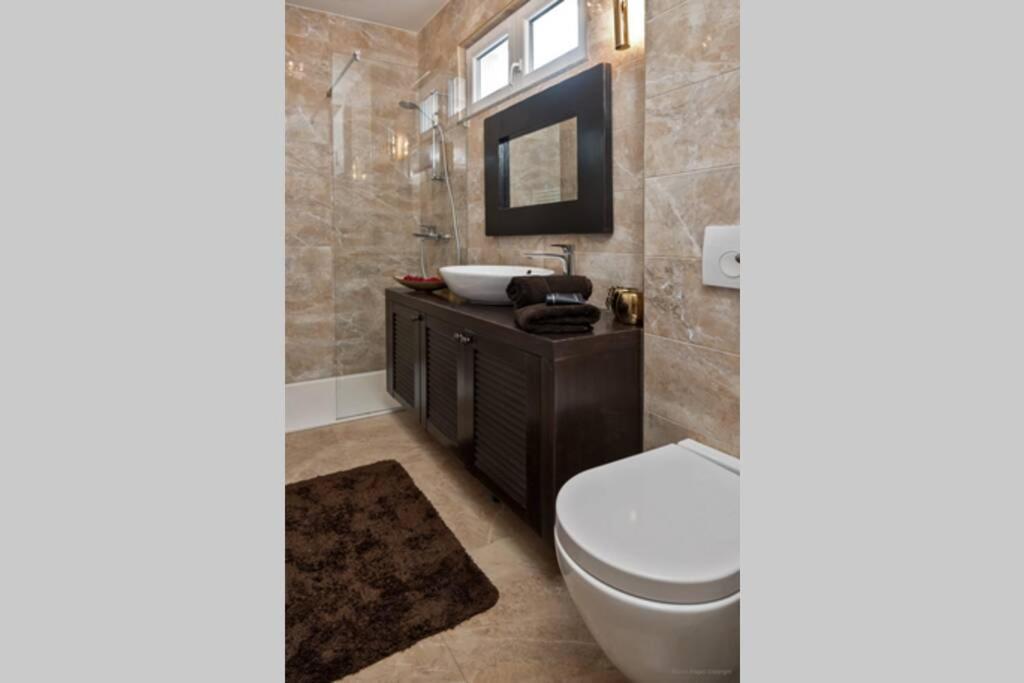 Ensidia Luxury Suite Split Exterior photo
